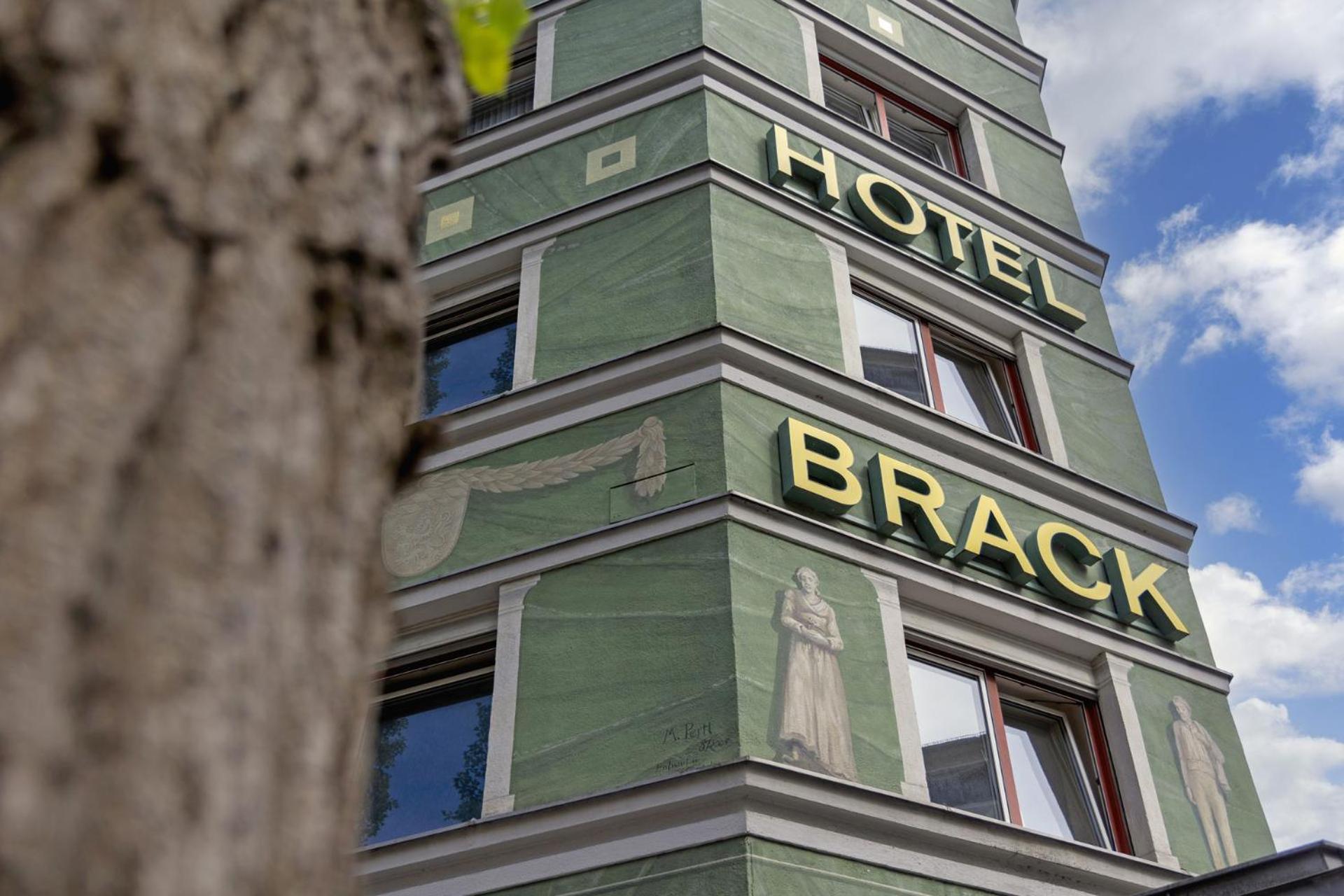Hotel Brack — Photos 1